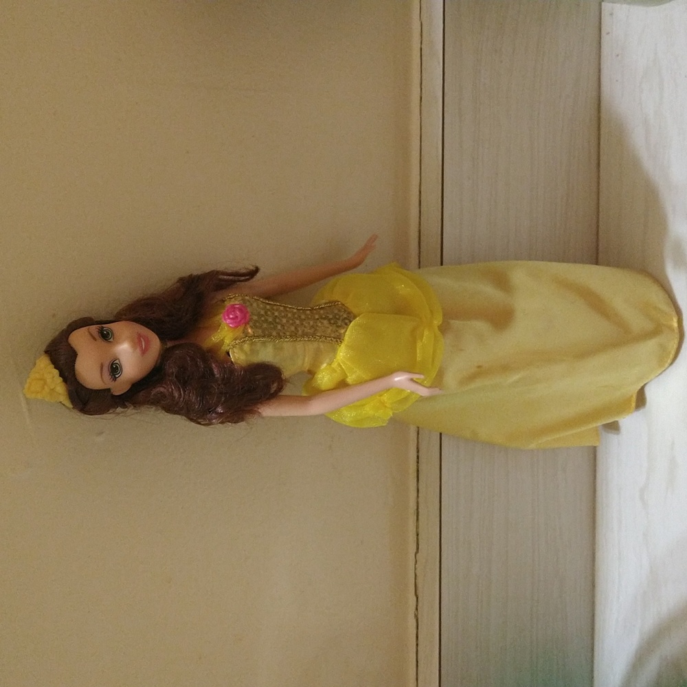 Vintage 1999 Mattel Disney Beauty And The Beast Princess Belle 12" Barbie Doll